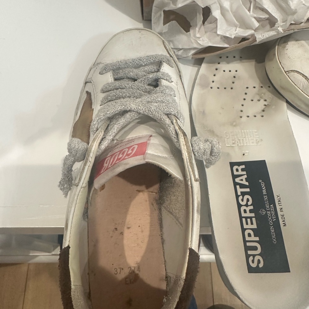 Golden Goose White Sneakers with Brown Star and Dark Heel - Picture 8 of 9